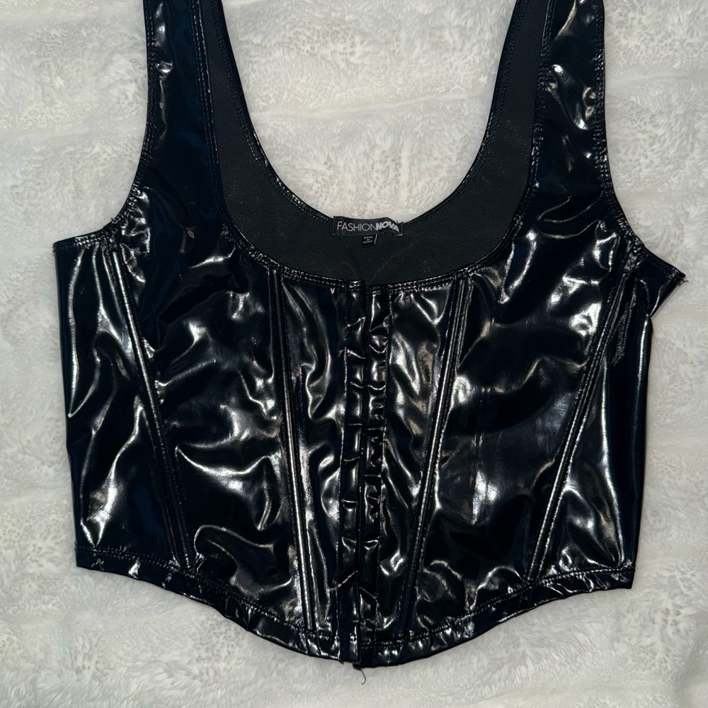Fashion Nova Glossy Black Crop Top